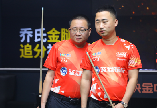 足精神的象 足精神的象